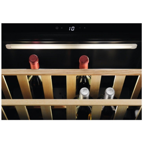 Встраиваемый винный шкаф electrolux intuit 900 kbw5t